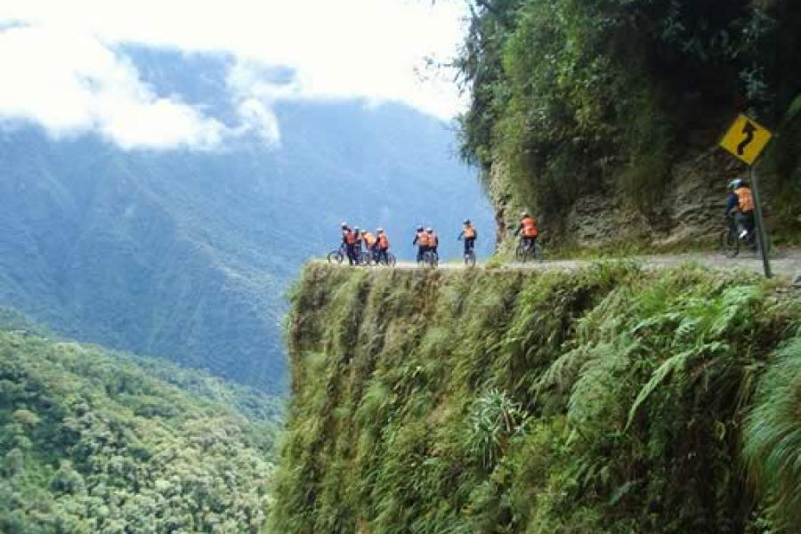 Full Day Camino De La Muerte in Bicycle